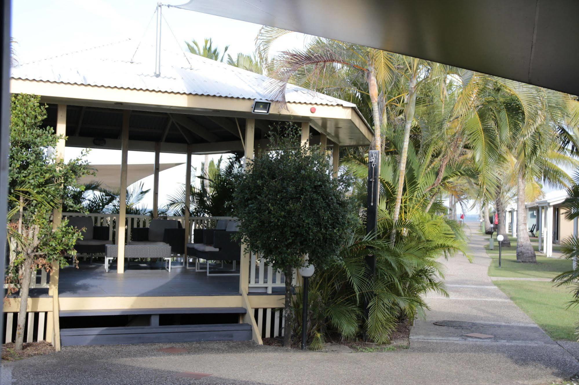 Illawong Beach Resort Mackay Exterior foto